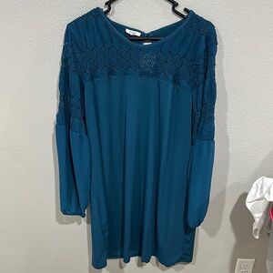 Elegant Teal Dress with Lace Detail